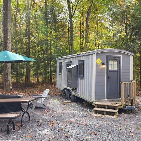 Camptel Poconos Lodging Albrightsville Exterior foto