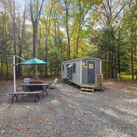 Camptel Poconos Lodging Albrightsville Exterior foto