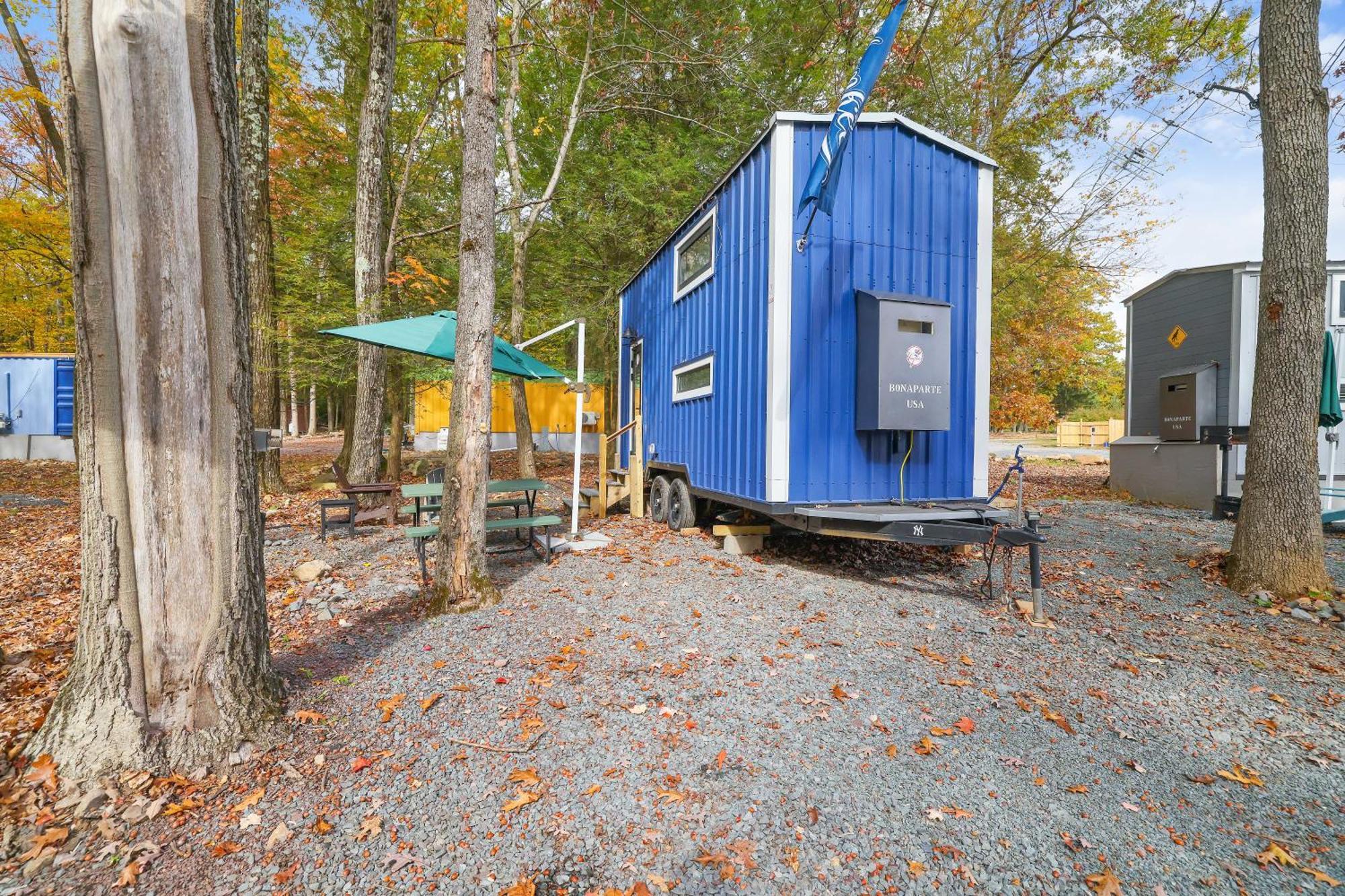 Camptel Poconos Lodging