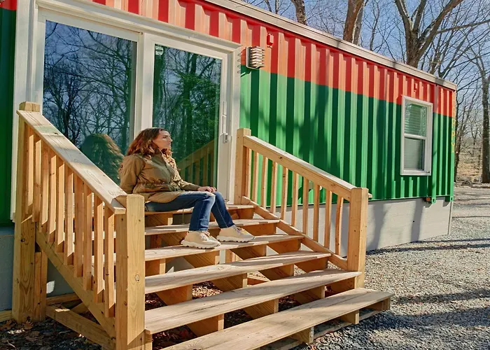 Camptel Poconos Lodging